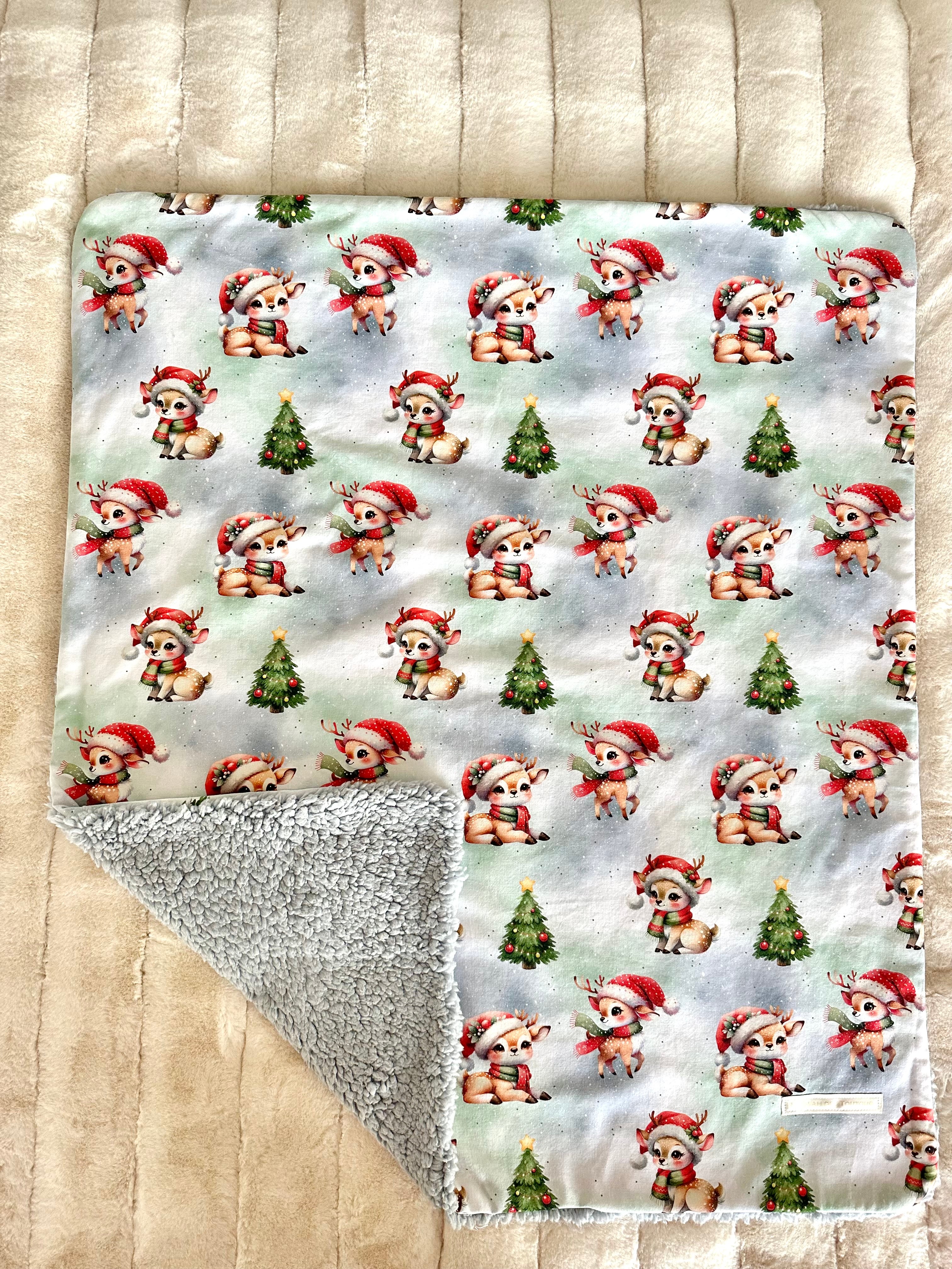 Couverture LE NOEL DES PETITS CHEVREUILS – 78x68 cm