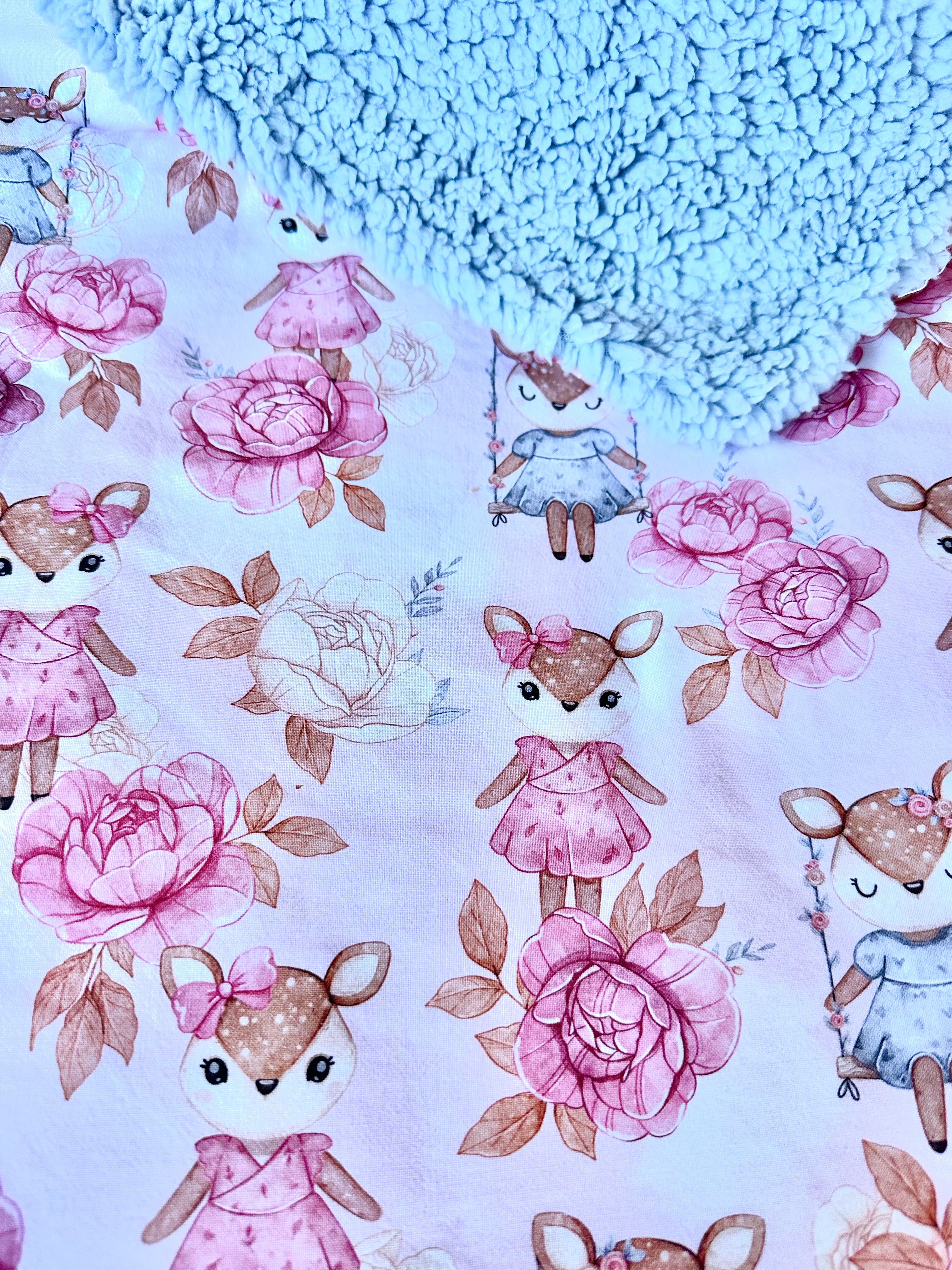 Couverture LES DEMOISELLES CHEVREUILS - 80x80cm