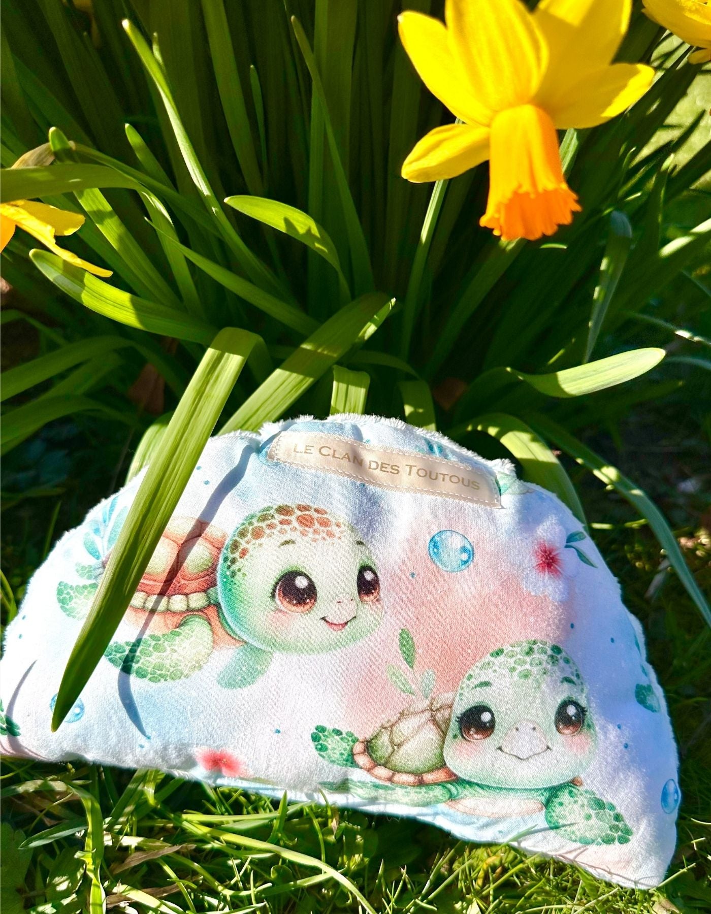 Petit coussin - UN AMOUR DE TORTUE - 25x15cm