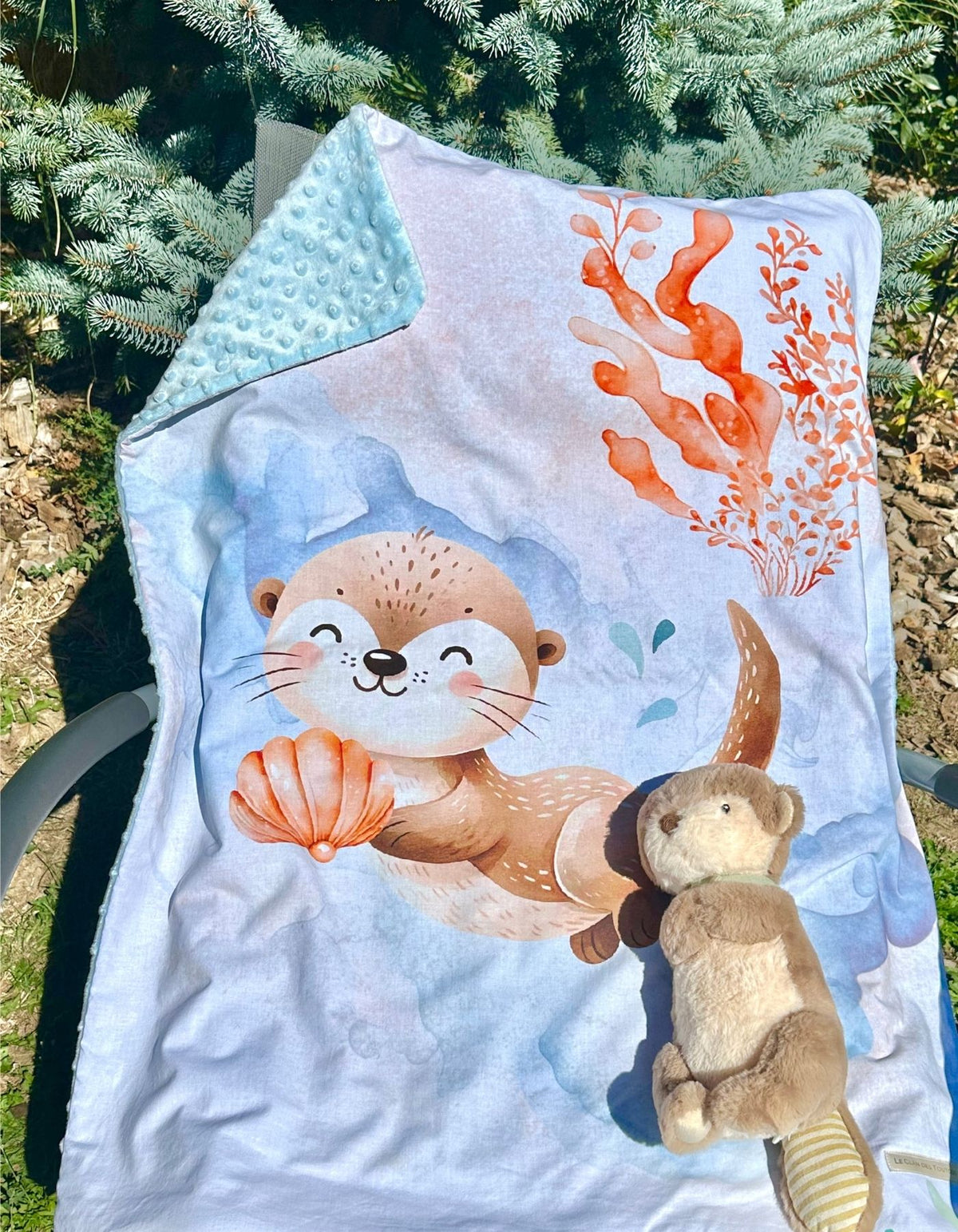 Plaid - LA PETITE LOUTRE ET LE ROYAUME DES EAUX ENCHANTEES - 70x92cm