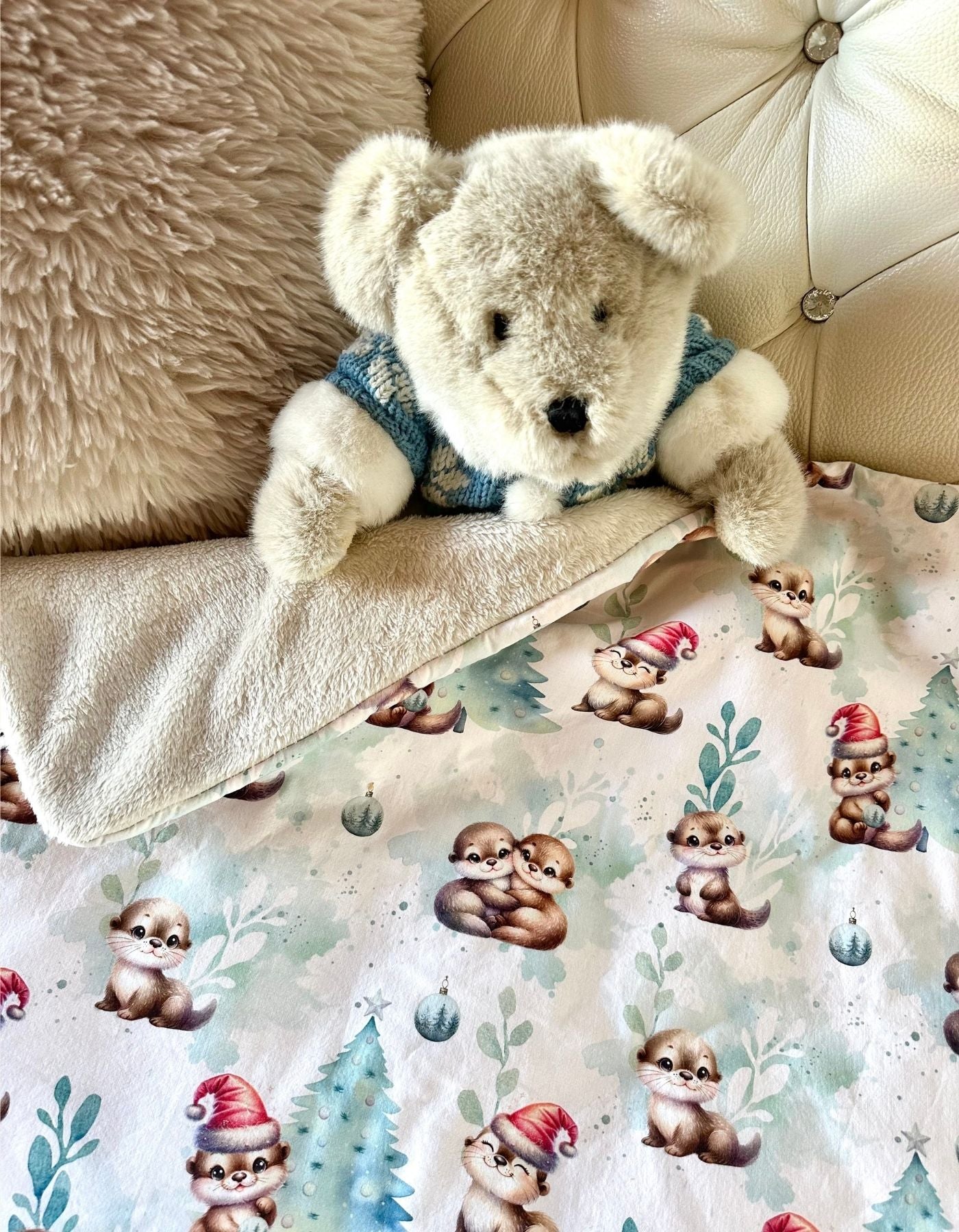 Couverture - LES PETITES LOUTRES FETENT NOEL - 67x77 - Fausse fourrure