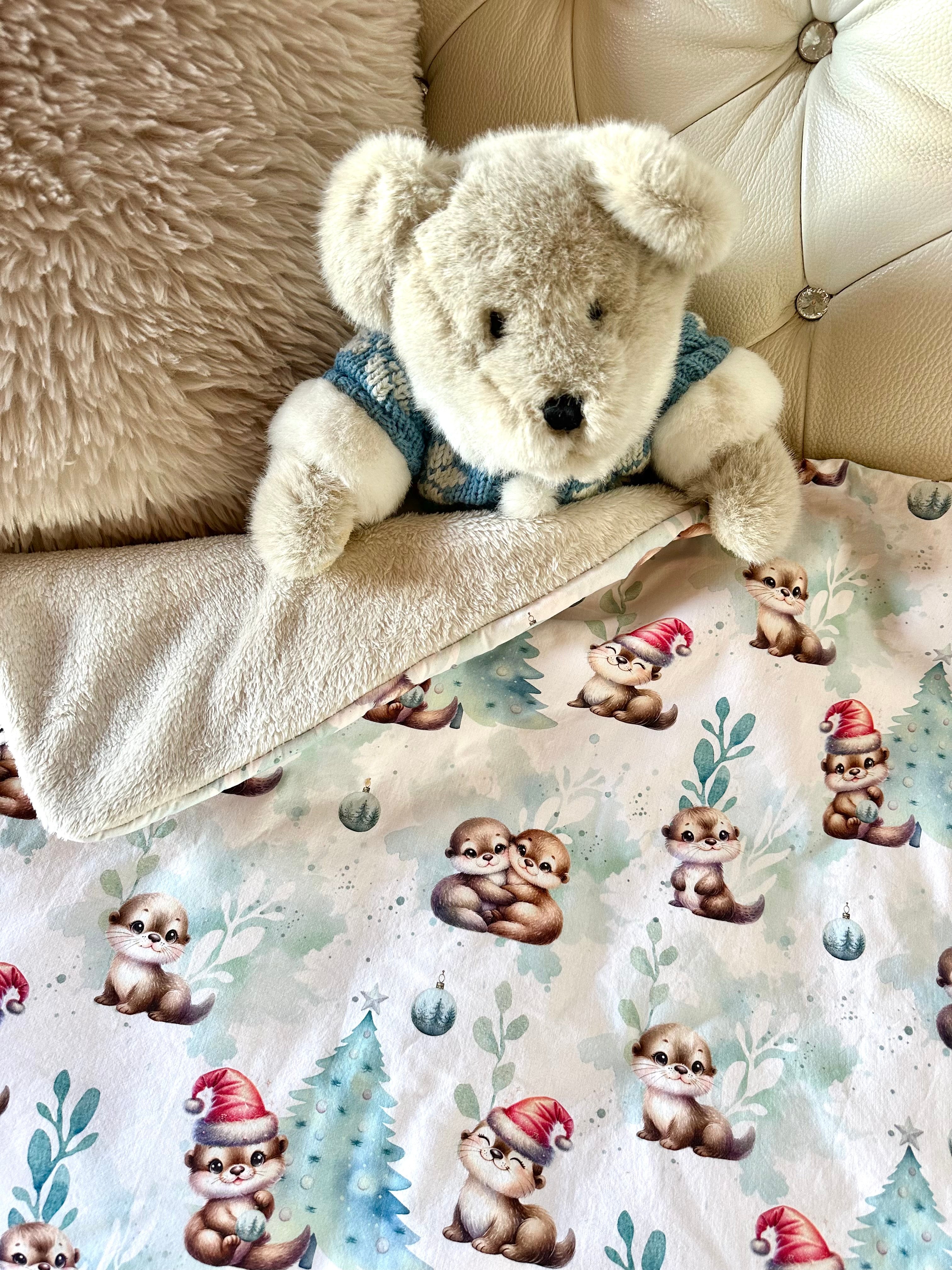 Couverture LES PETITES LOUTRES FETENT NOEL - 67x77 - Fausse fourrure