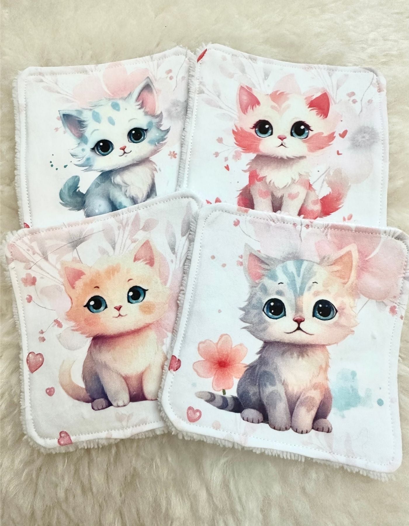 Pack de 4 lingettes -LES PETITS CHATS